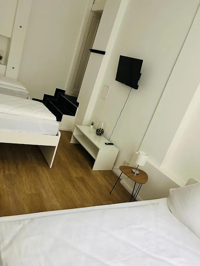 2-Zimmer Apartment Am Maybachufer Berlin 0*,