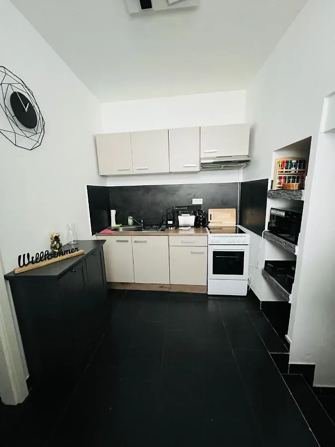 2-Zimmer Apartment Am Maybachufer Berlin